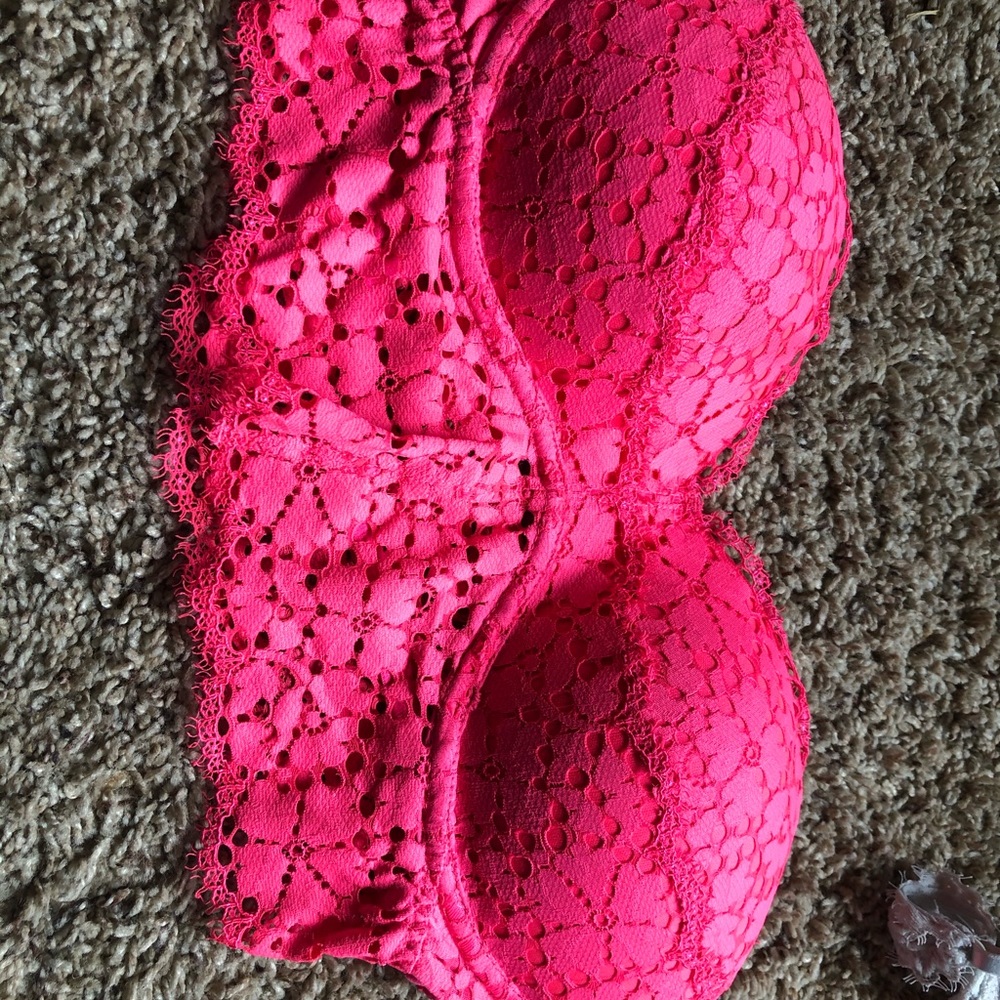 PINK bra